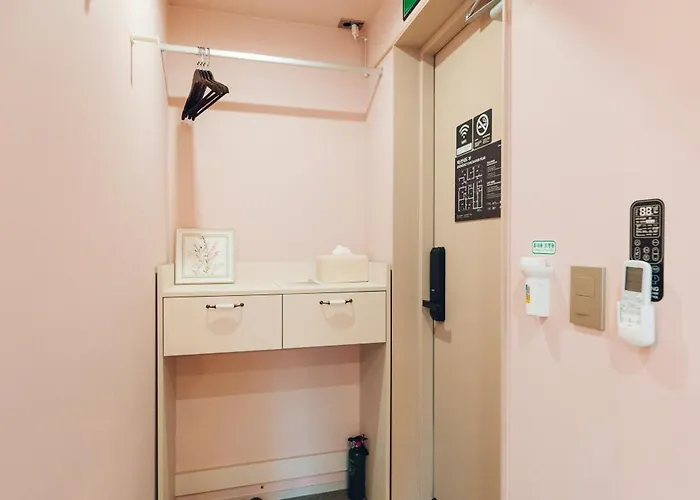 Monthliv Jongno Jonggak ホテル